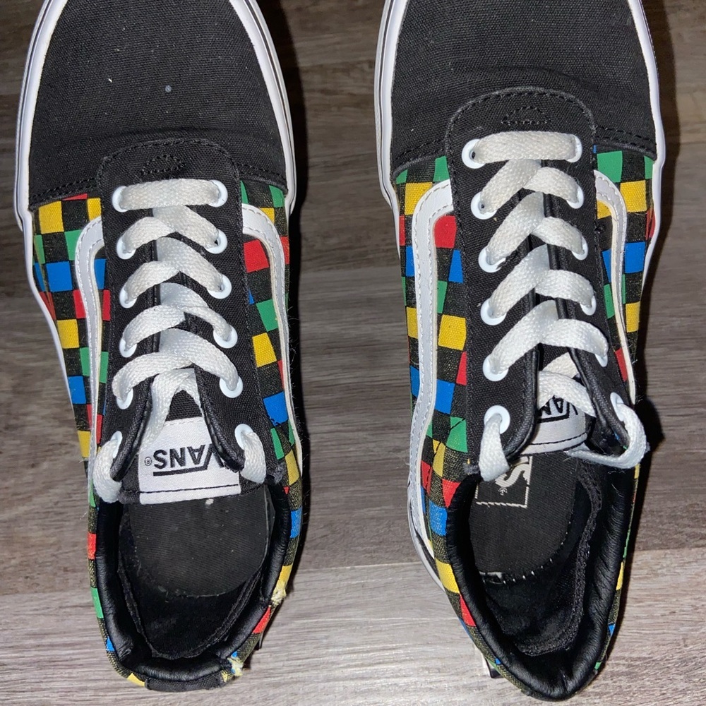 Vans Checkered Skateboard Black Shoes w/Colorful Checkered Design size Youth 4.5 - Picture 2 of 7